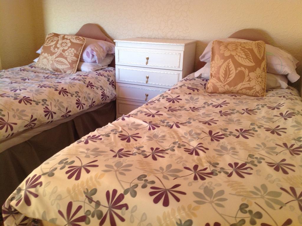 בלקפול Cowley Hotel מראה חיצוני תמונה