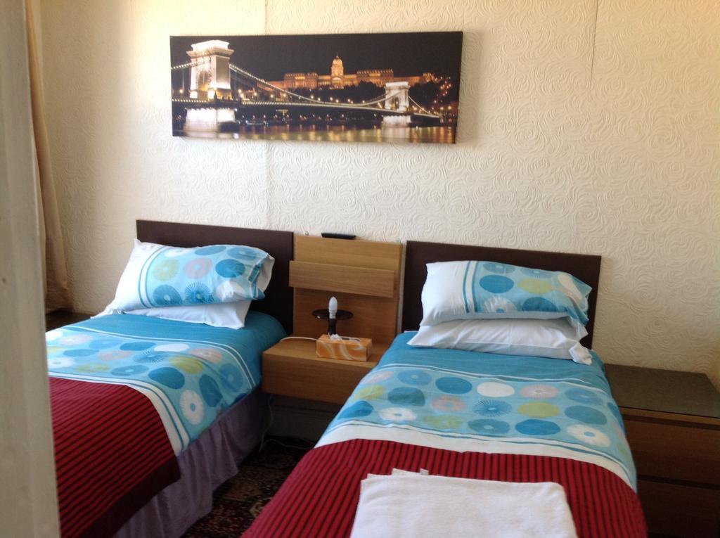 בלקפול Cowley Hotel מראה חיצוני תמונה